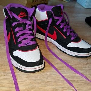 Nike Prestige 3 Skinny Hop Top Sneaker 7